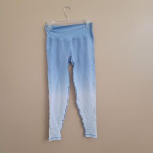 Victoria Secret, High-Rise Ombre Blue Performance Leggings - M